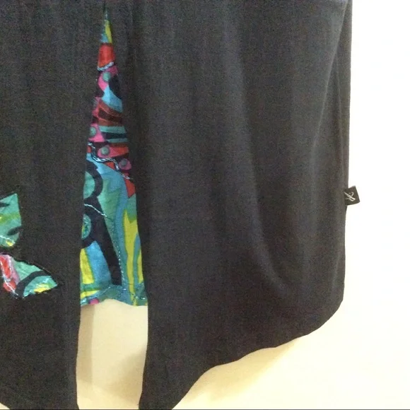 Beautiful Leopards & Roses tank - Picture 6 of 9